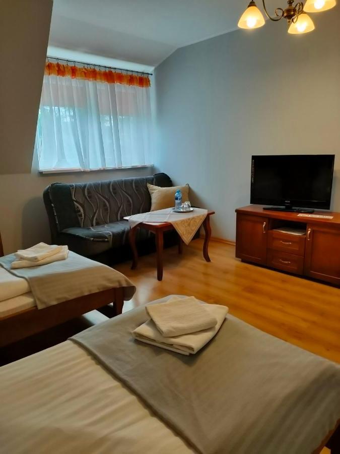 Dworek Zawadzkich Kruszyn  Exteriör bild