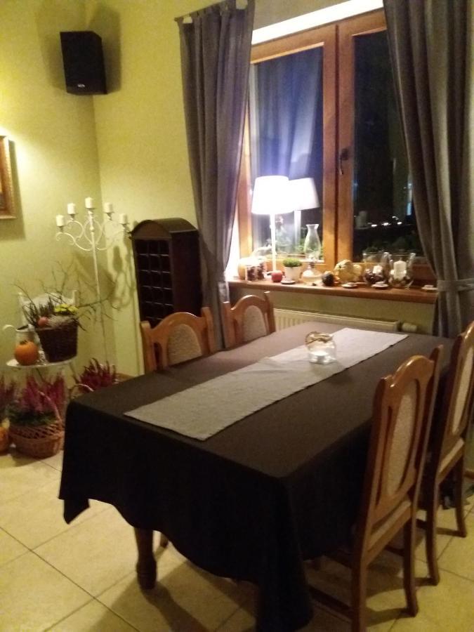Dworek Zawadzkich Kruszyn  Exteriör bild