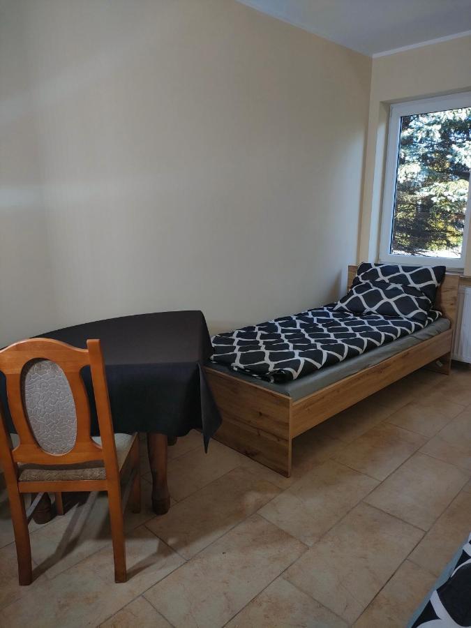 Dworek Zawadzkich Kruszyn  Exteriör bild